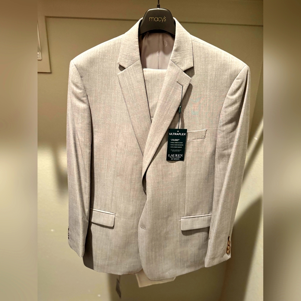 Ralph Lauren Elegant Light Grey Blazer With Suit Pants
